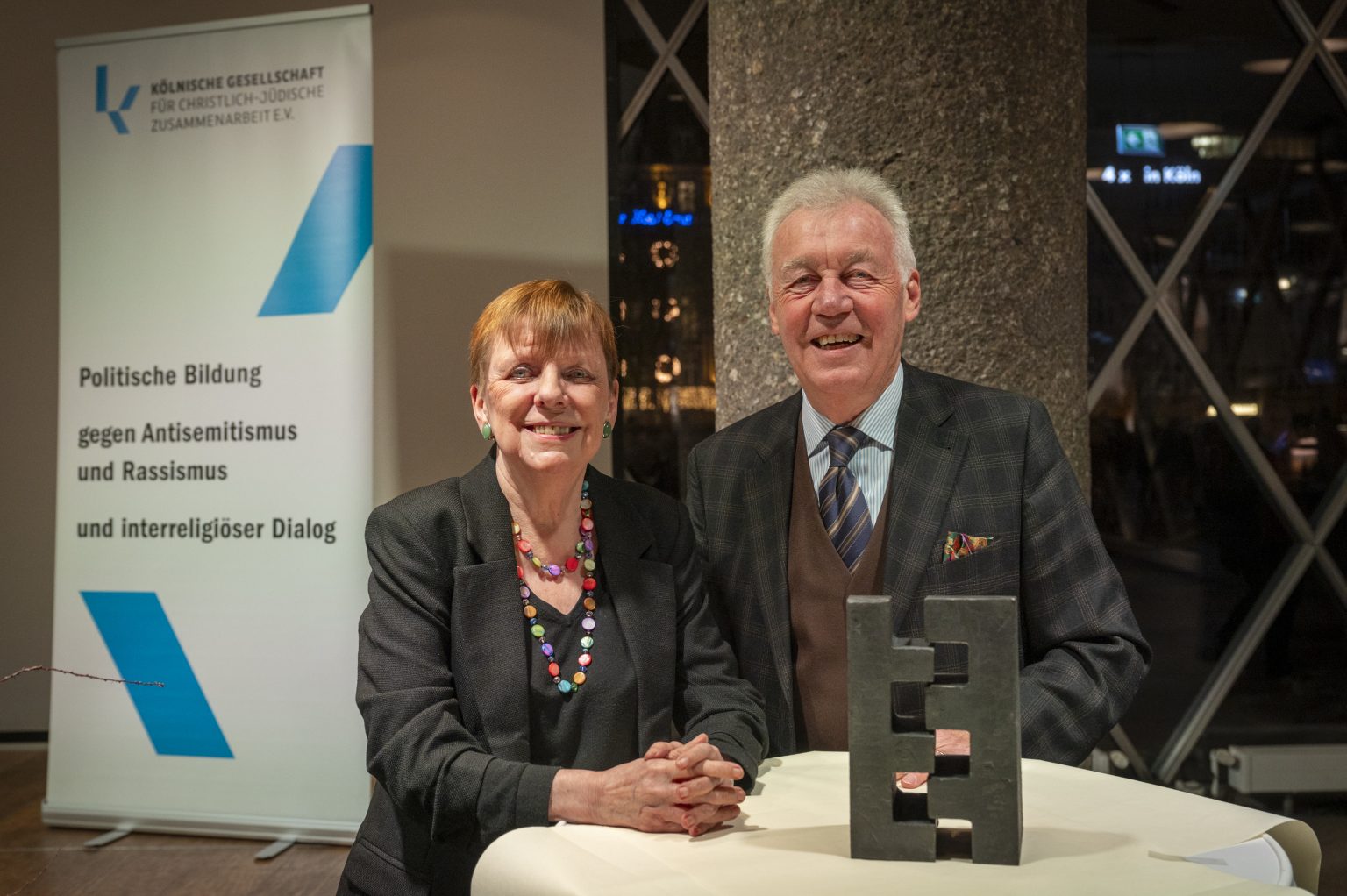 Verleihung des Giesberts-Lewin-Preises 2024 an Eva Weissweiler ...